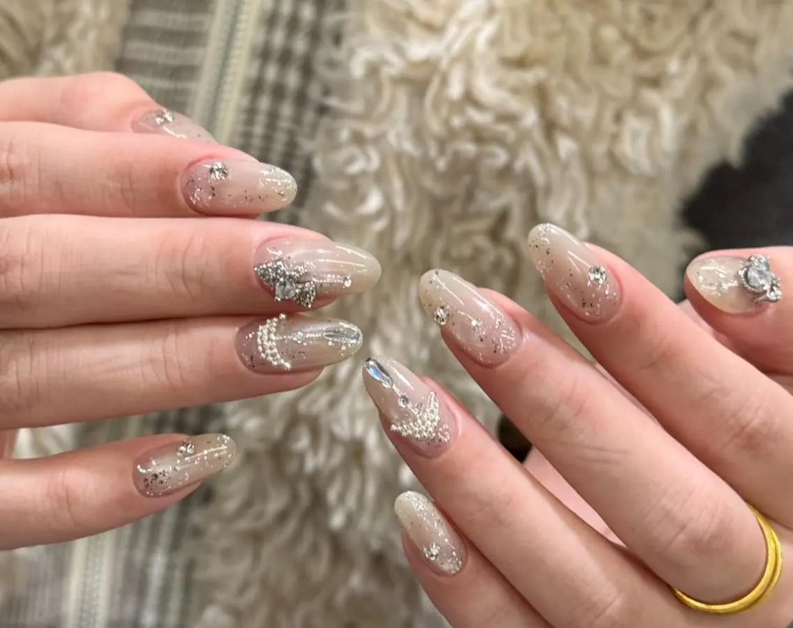 ネイル ハンドネイル エリ🫧 nail池袋東口のネイルデザイン