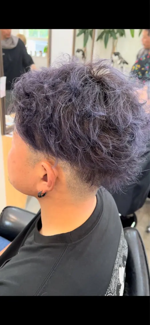 ショート ヘアカラー 山口 晃也のヘアスタイル