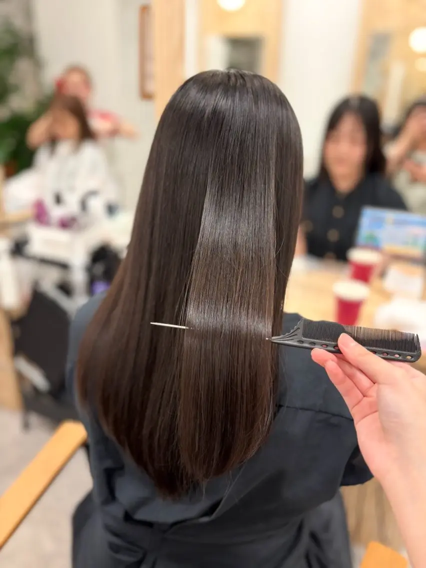 ロング ヘアカラー トリートメント suzuka🌿 レイヤー/艶カラーのヘアスタイル