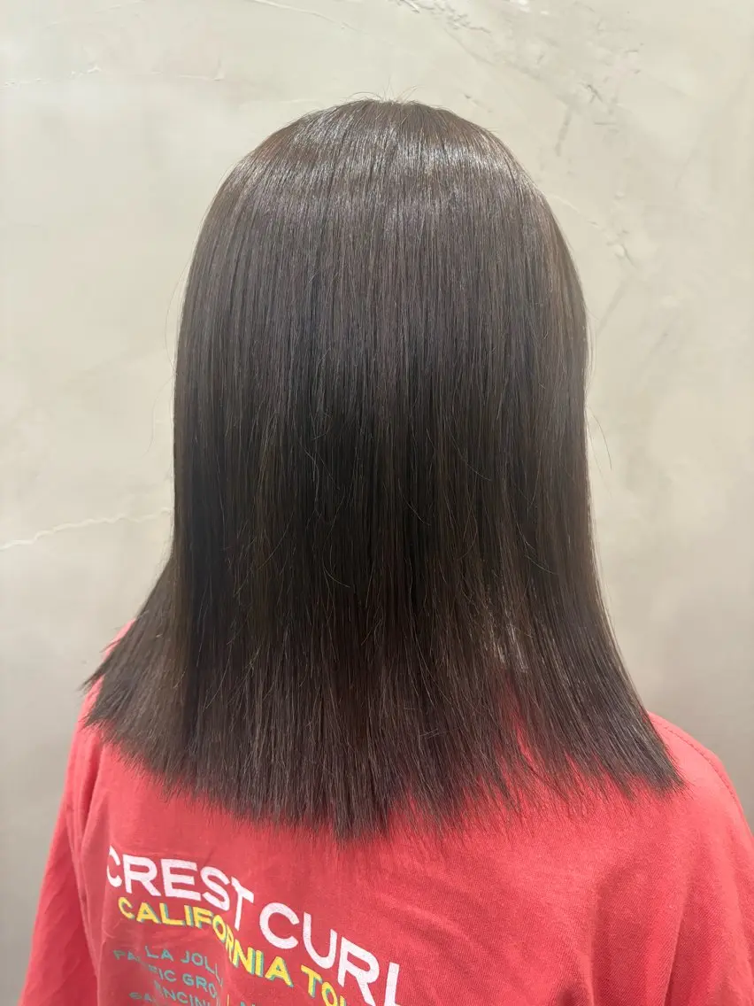 カラー ベージュカラー かわうち れなのヘアスタイル