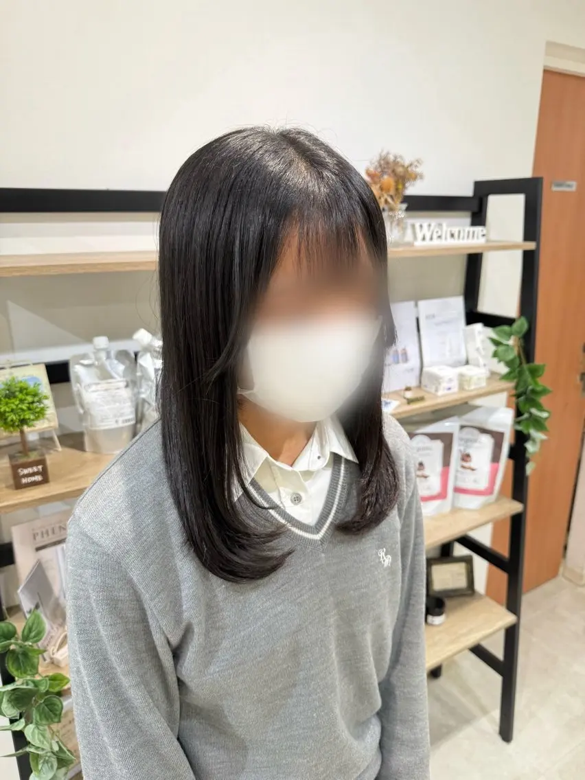 セミロング 島 歩那のヘアスタイル