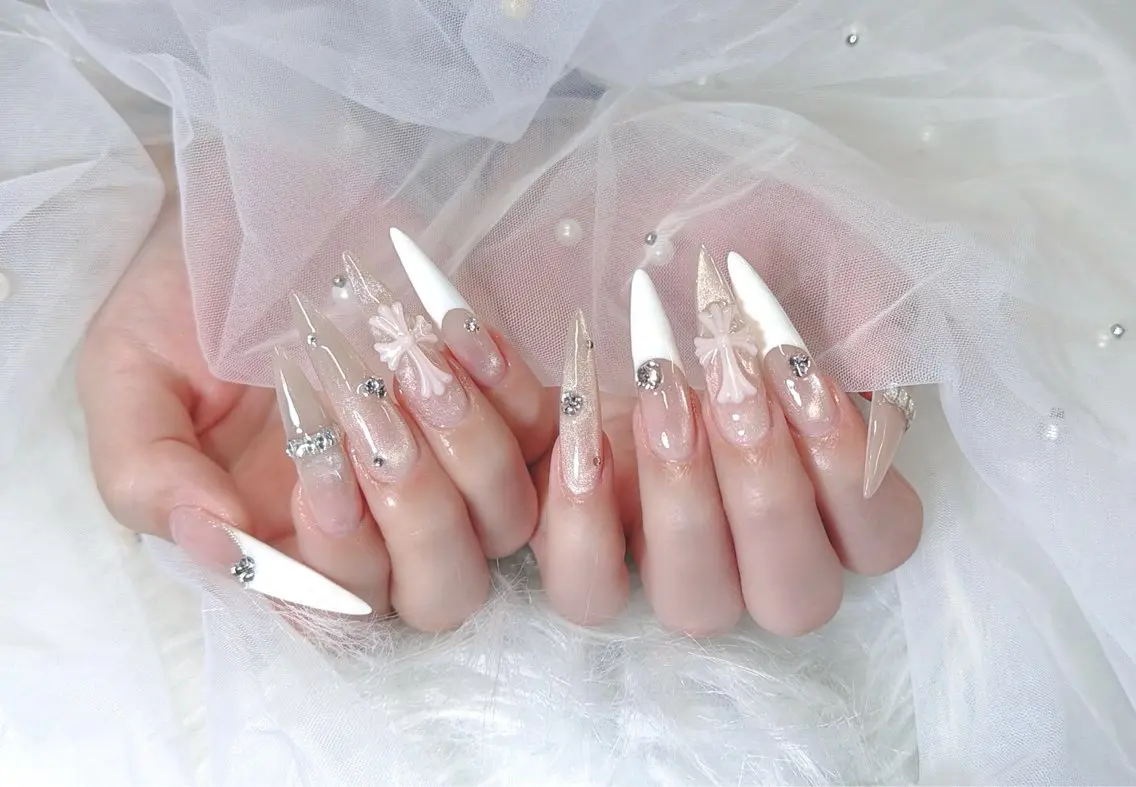 ネイル Lya Nail Salonのネイルデザイン