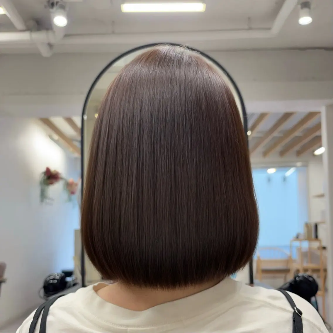 ミディアム ボブ カット omocha umiのヘアスタイル