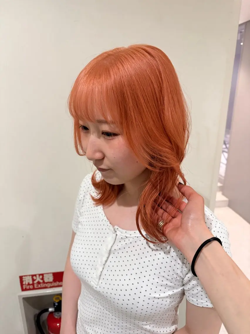 ロング カラー カット ヘアカラー トリートメント ハイトーンレイヤー 顔まわりSOTAのヘアスタイル