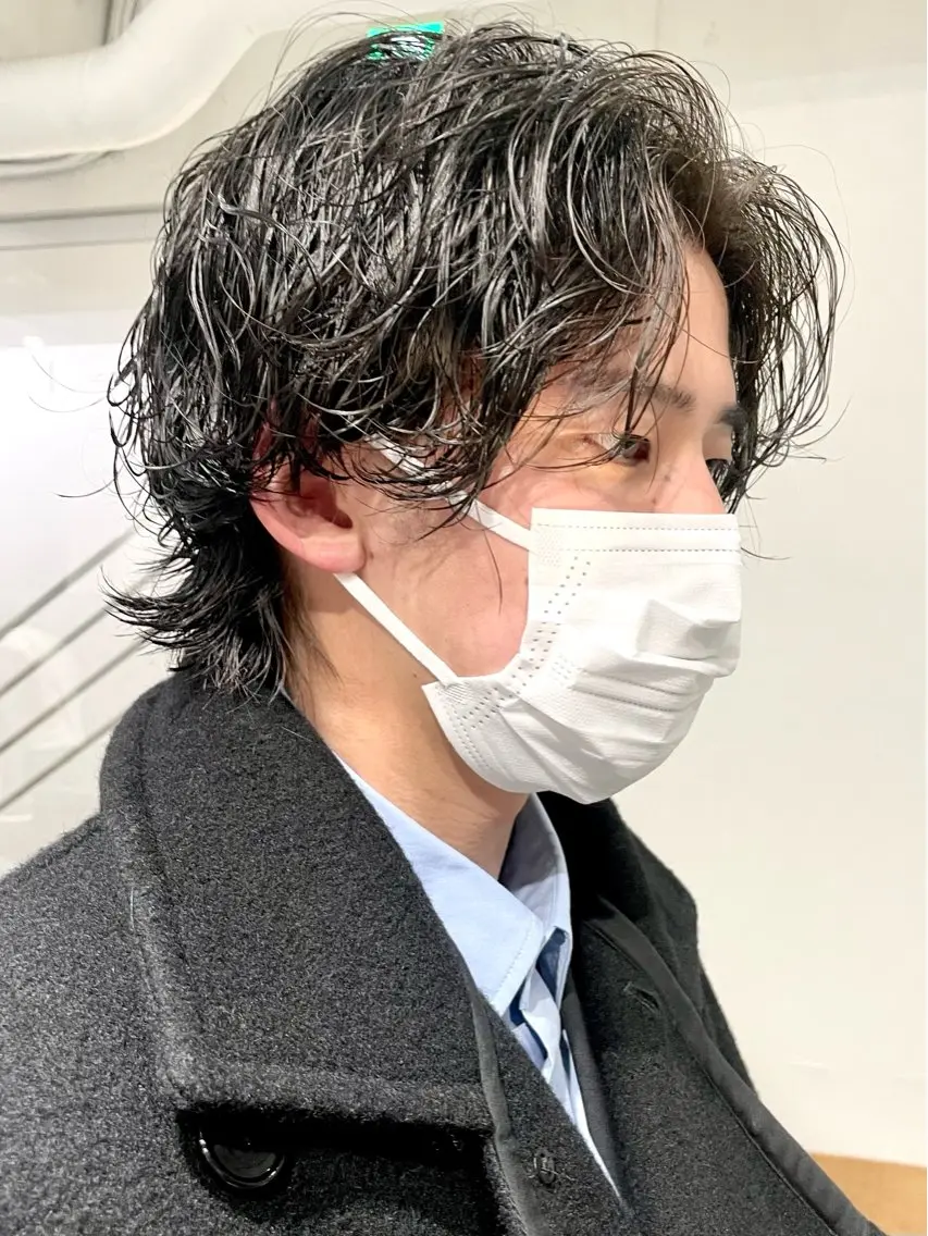 ミディアム ミディアムパーマ ボブ ハイライト 髪質改善 韓国風ヘア カット パーマ トリートメント スパイラルパーマ 🌐hina⭐️のヘアスタイル