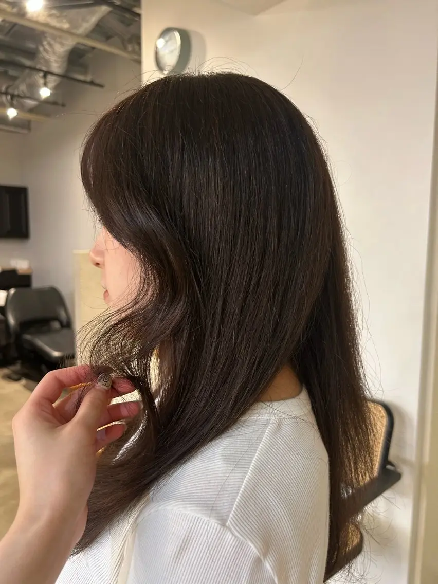 カラー 具志 優林亜のヘアスタイル