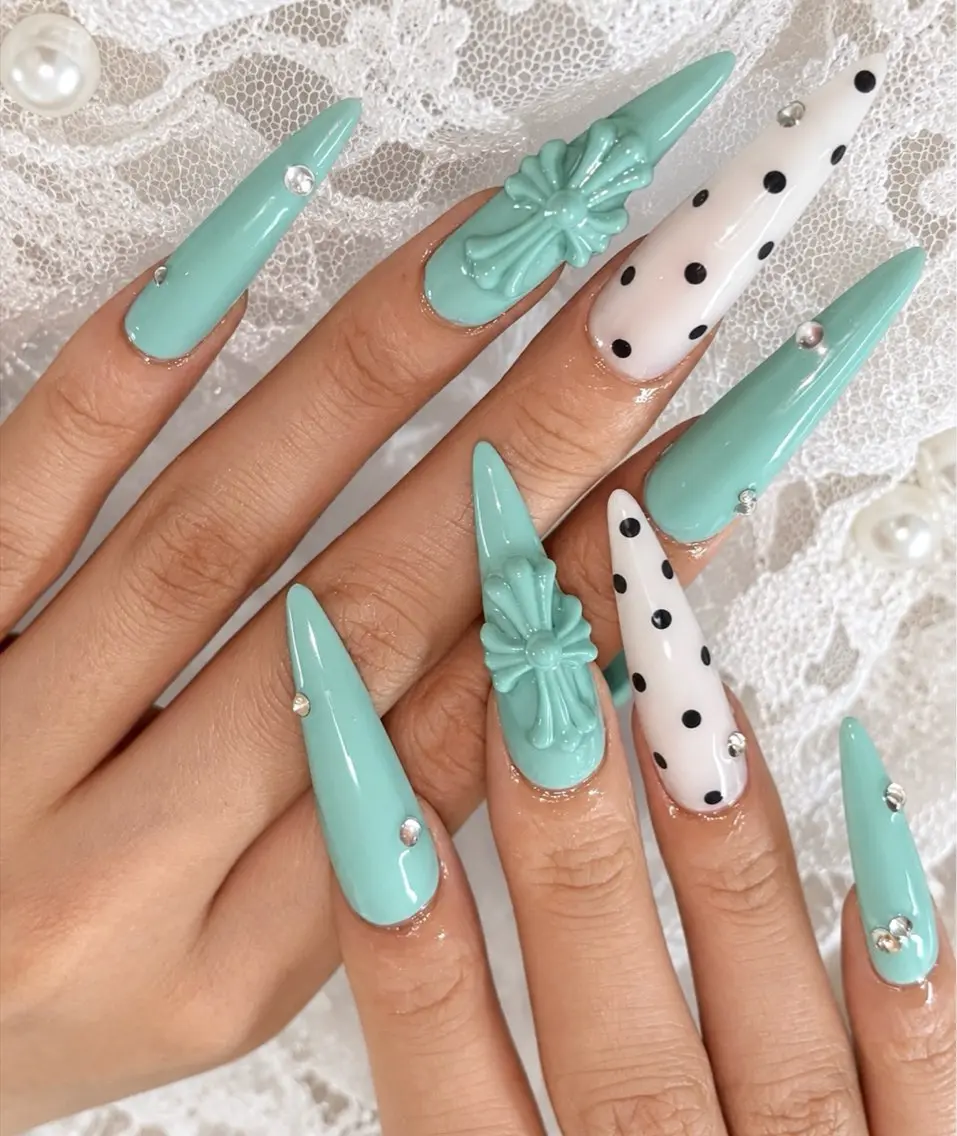 ネイル 韓国ネイル マグネットネイル 持ち込み ハンドネイル RINA Nailのネイルデザイン