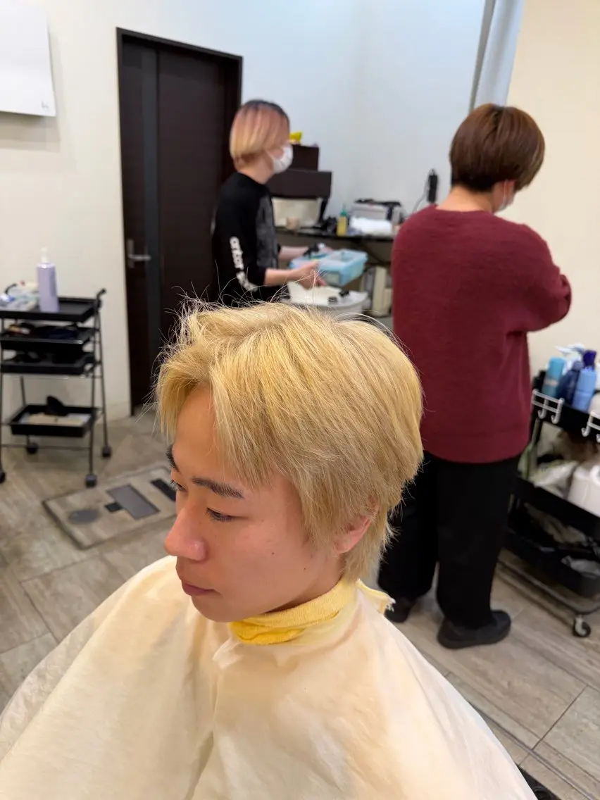 メンズ 呉屋 俊介のヘアスタイル