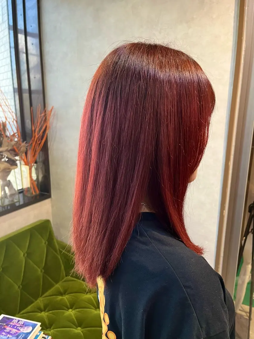 セミロング カラー ブリーチ ヘアカラー ayane ito / HAWNDのヘアスタイル