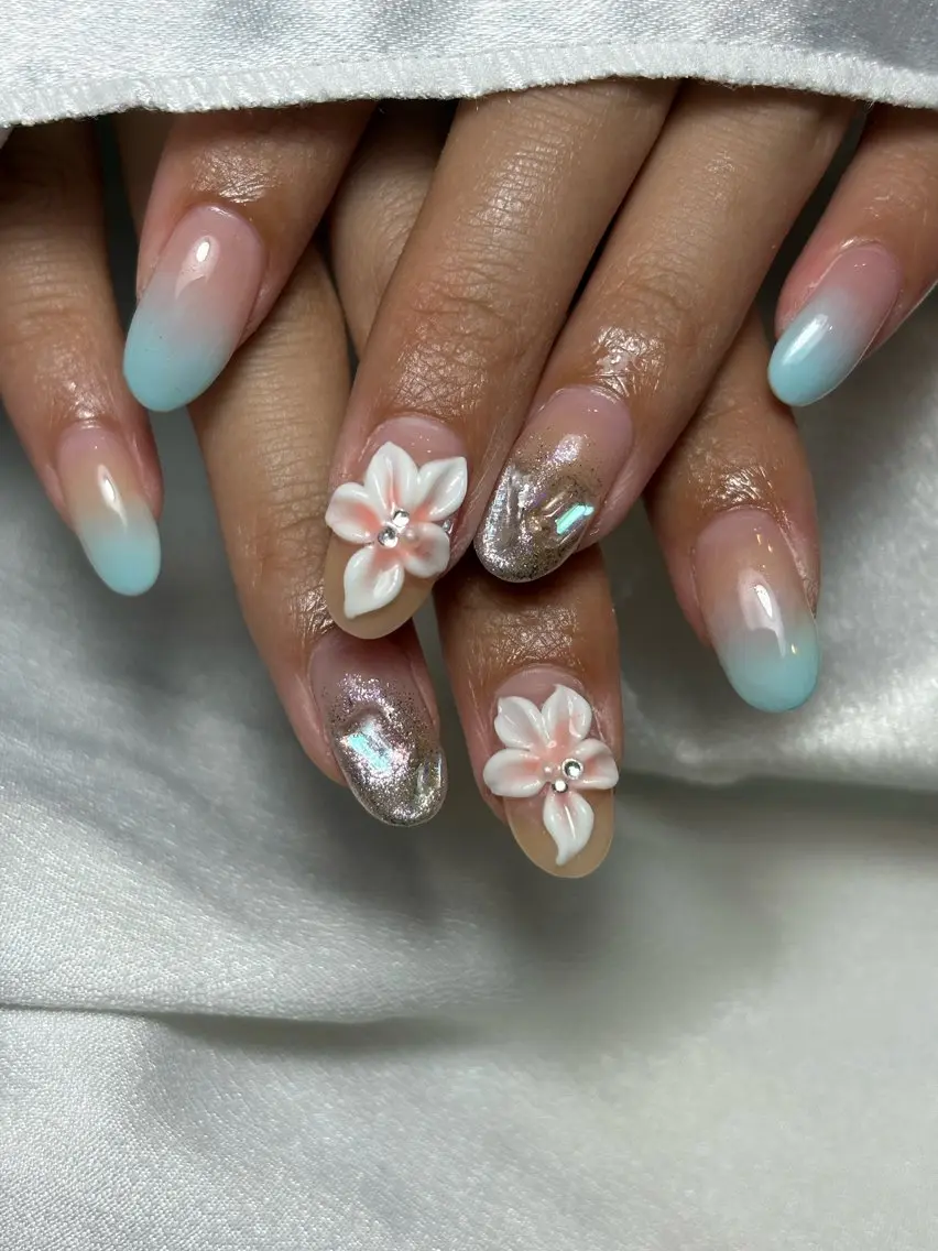 ネイル ハンドネイル フットネイル ✴︎ Delightのネイルデザイン