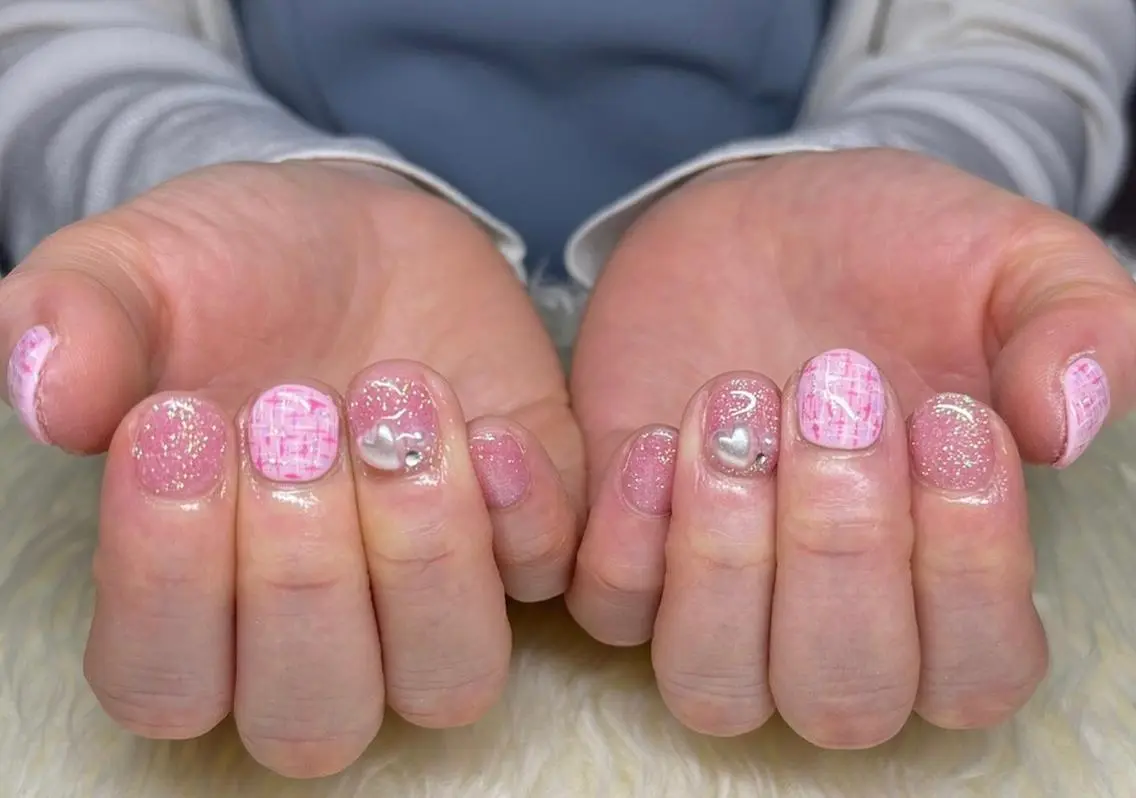 ネイル 長さ出し ジェルネイル 韓国ネイル マグネットネイル 持ち込み ハンドネイル Nail&eye Belire 新宿のネイルデザイン