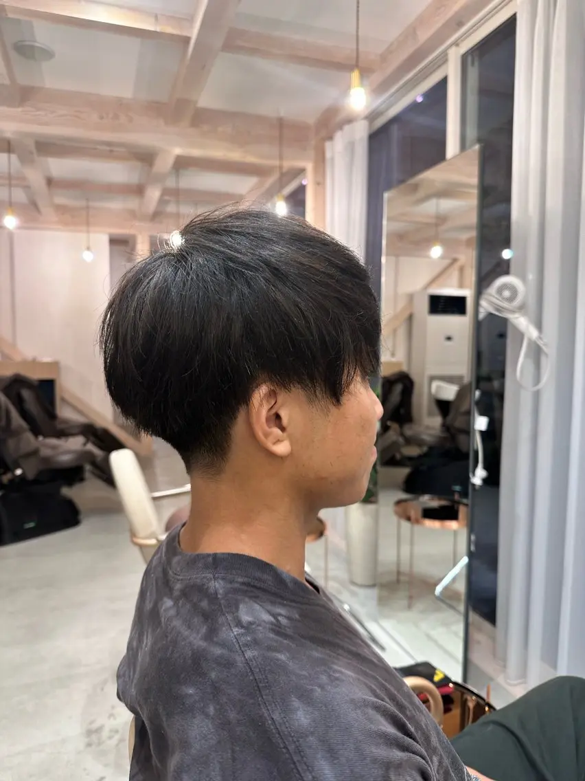 メンズ マッシュ 刈り上げ NISHI （ニシ）のヘアスタイル