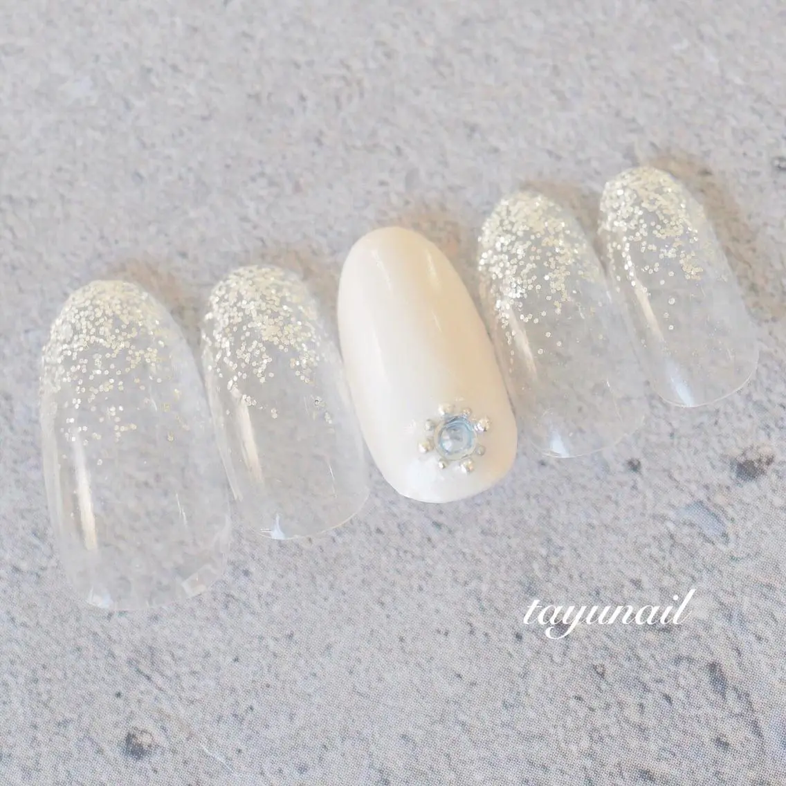 ネイル アートネイル ジェルネイル ニュアンスネイル オフィスネイル ワンカラーネイル ハンドネイル ネイルサロン 【たゆnail】のネイルデザイン
