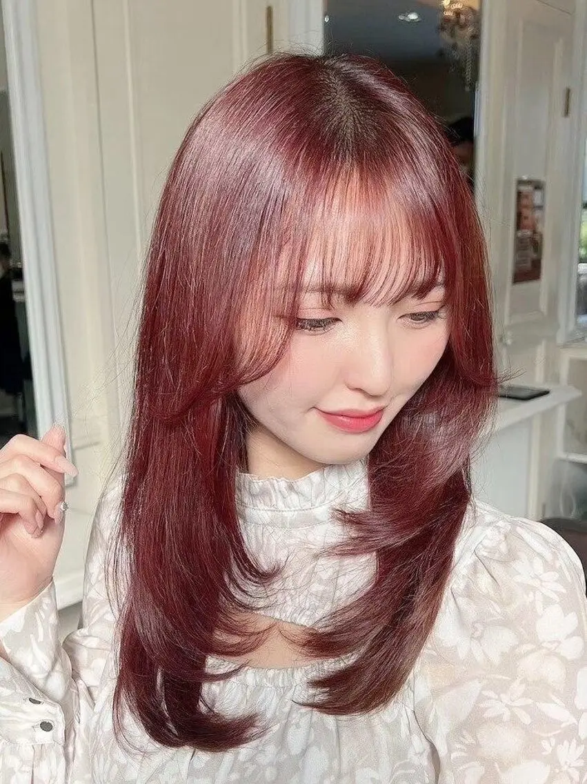 ロング レイヤーカット カット ヒロキ モテ透明感カラーのヘアスタイル