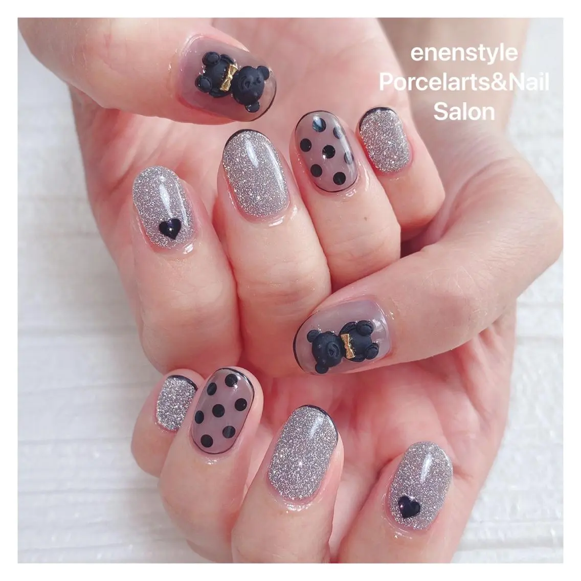 ミディアム ネイル ハンドネイル 🐾enen style 🐾のネイルデザイン