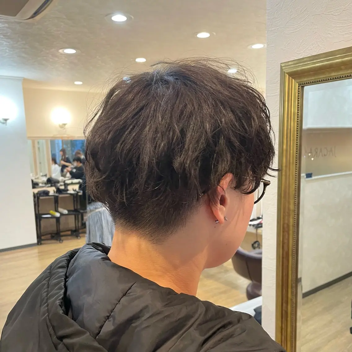 ショート メンズ マッシュ メンズパーマ 刈り上げ ピンク・ラベンダー/ レイヤー/NANAのヘアスタイル