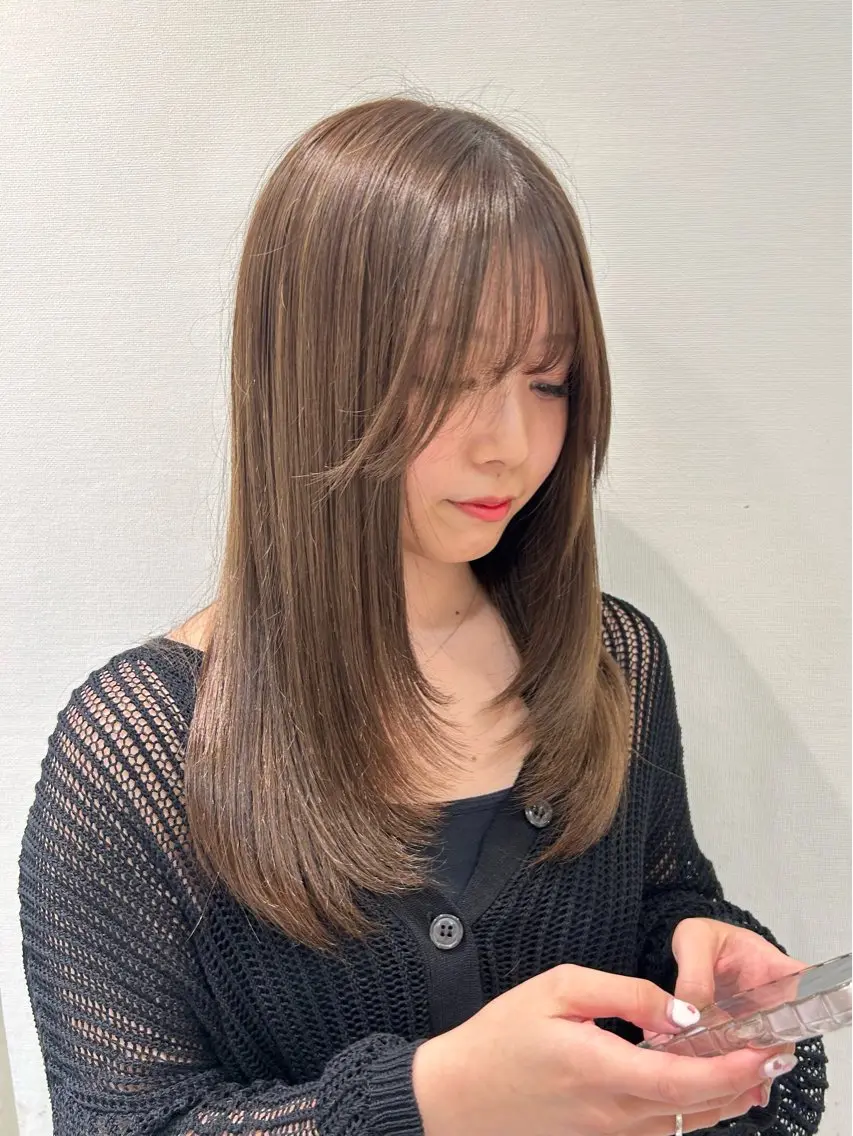 セミロング 韓国風ヘア レイヤーカット lole. まさきのヘアスタイル