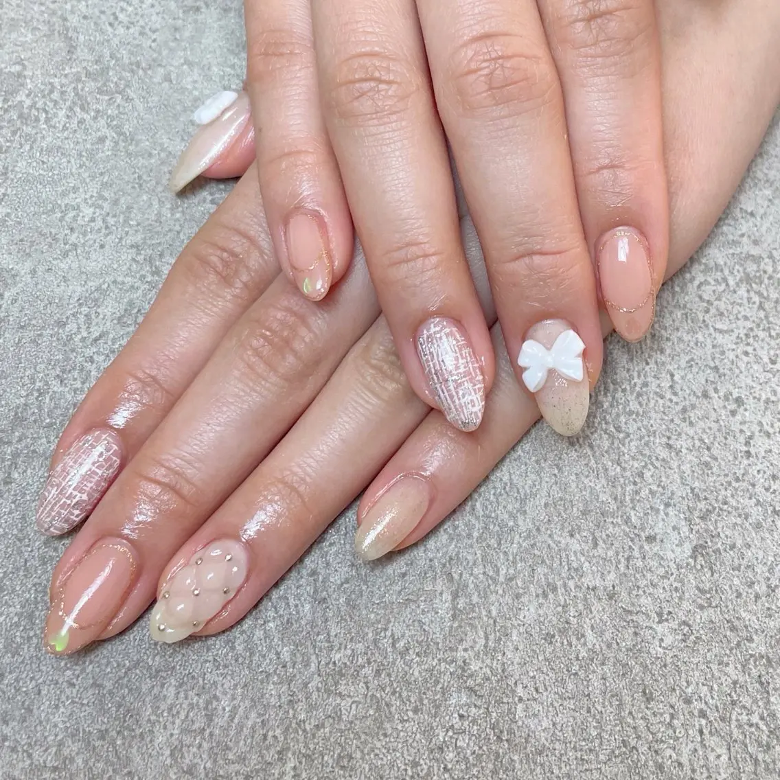 ネイル ハンドネイル nailroom DIASOMNIAのネイルデザイン