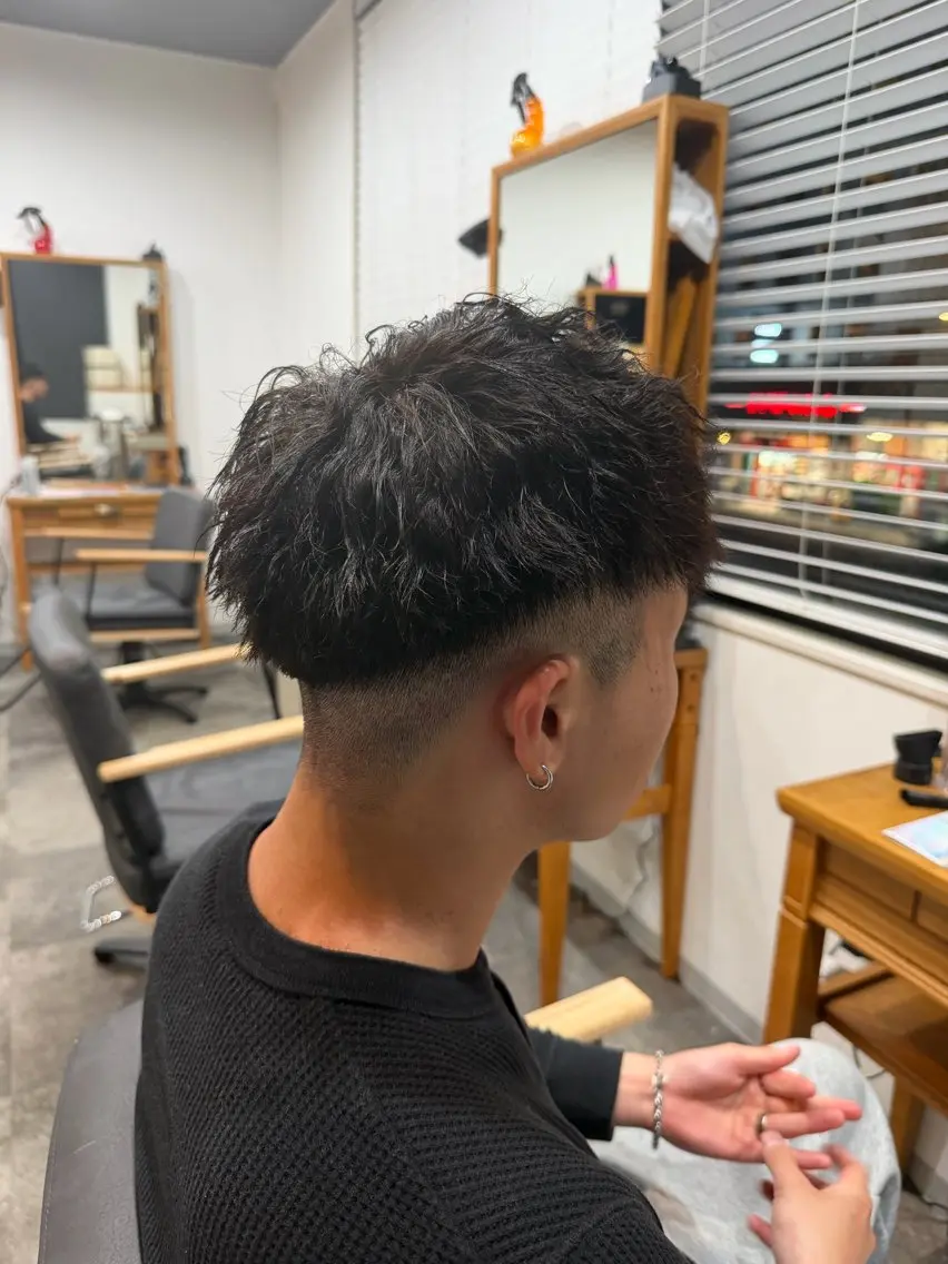 ☆トップスタイリストカット、特殊パーマ☆シャンプー+550円の写真