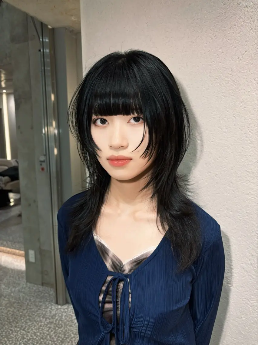 ミディアム くびれヘア ハッシュカット レイヤーカット 似合わせカット シャギー カット 大卒フリーランス 美容師☆ぬくいせいなのヘアスタイル