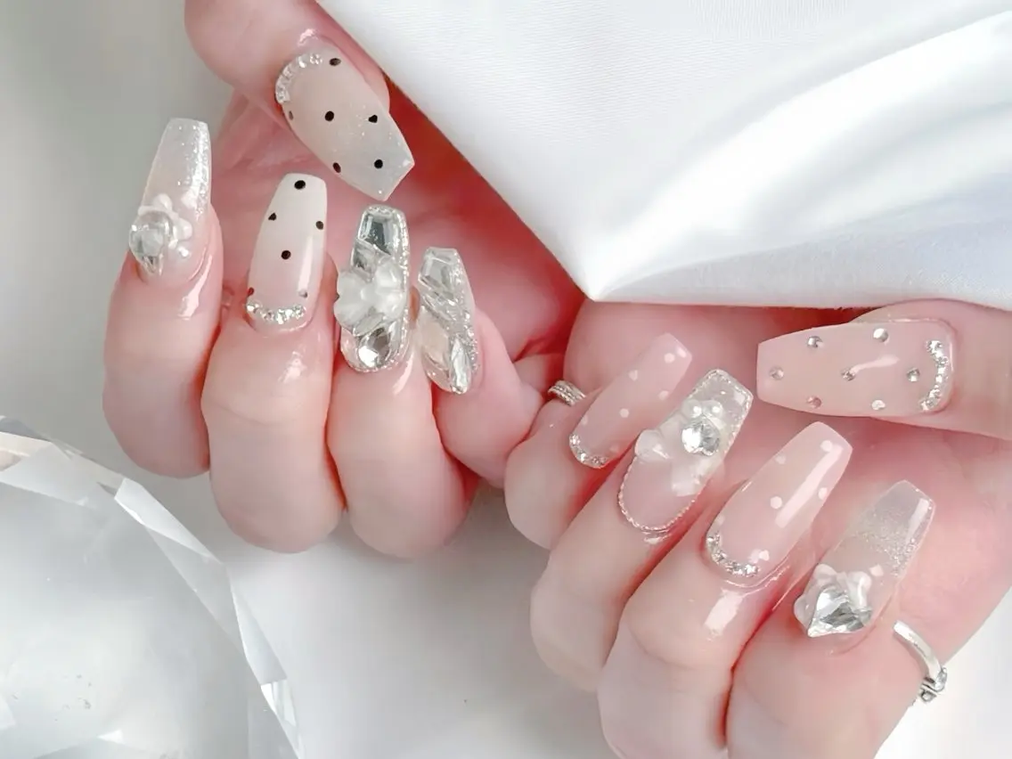 ネイル ブルー ジェルネイル ガーリー グラデーション グリーン ハンドネイル Rin Nail 新大久保店のネイルデザイン