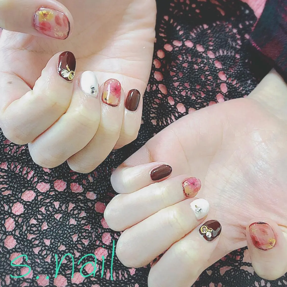 ネイル 成人式 フラワーネイル ハンドネイル フットネイル s..nail / MORITAのネイルデザイン