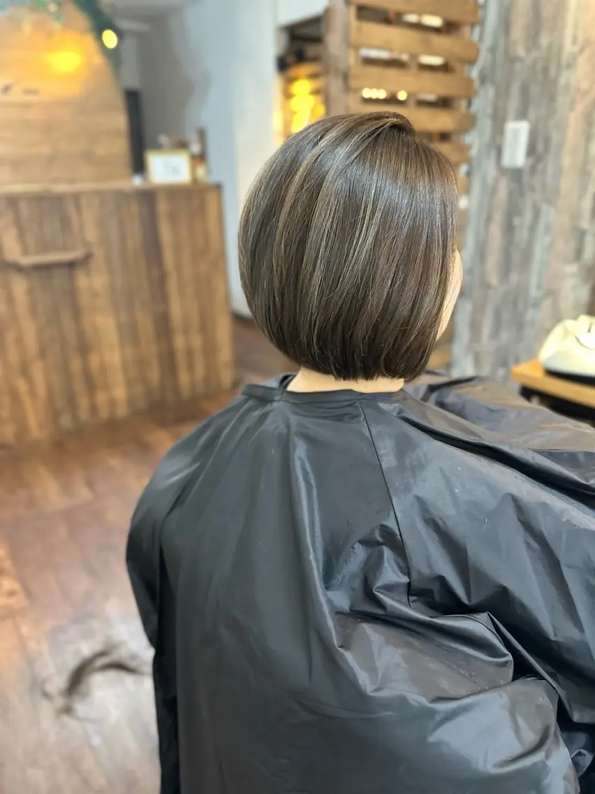 ショート カラー ボブ カット ヘアカラー Luzir⭐︎ GEN⭐︎のヘアスタイル