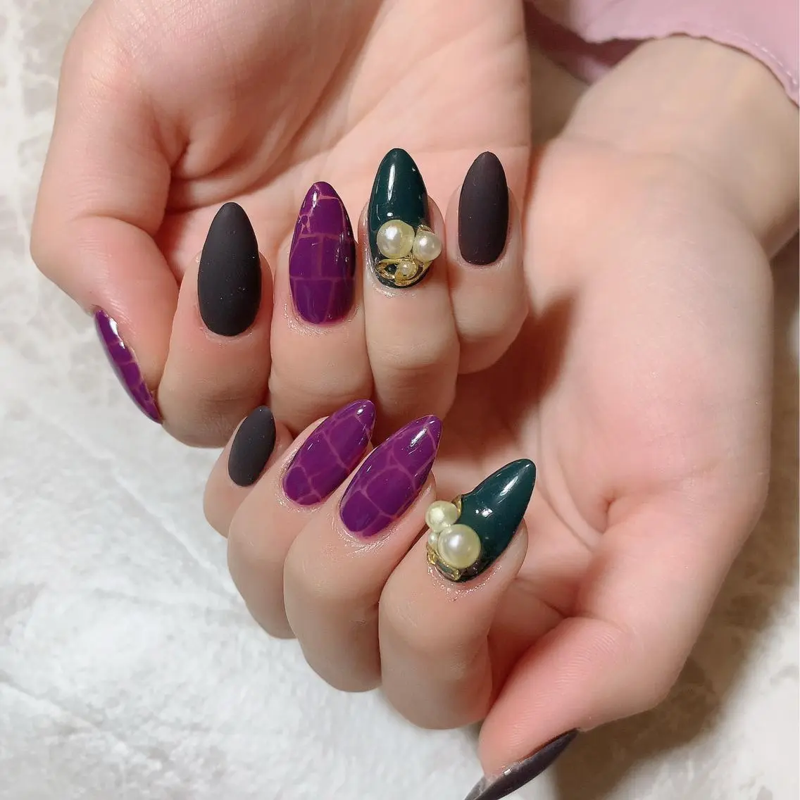 ネイル Nail salon EM（エム）諸星のネイルデザイン