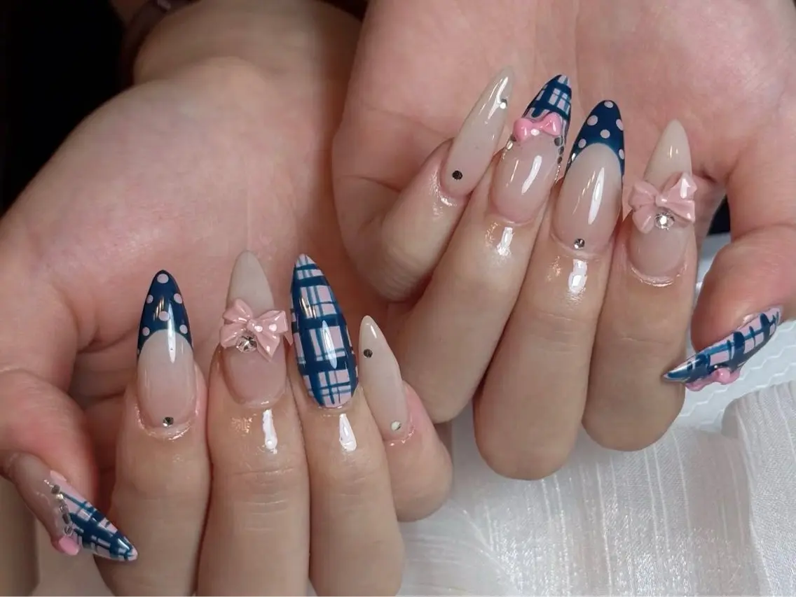 ネイル チークネイル 長さ出し フレンチネイル ジェルネイル ガーリー ハンドネイル Sora  Nail Studioのネイルデザイン