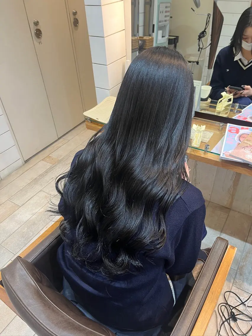 カラー Miwa🦋渋谷/ 透明感カラー/セットのヘアスタイル