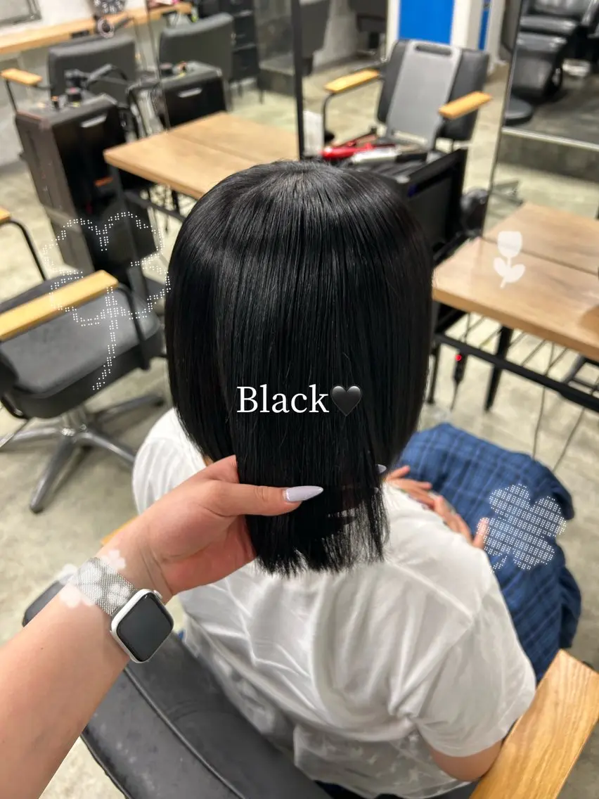 ミディアム カラー カット ヘアカラー lutia新宿 Rinaのヘアスタイル