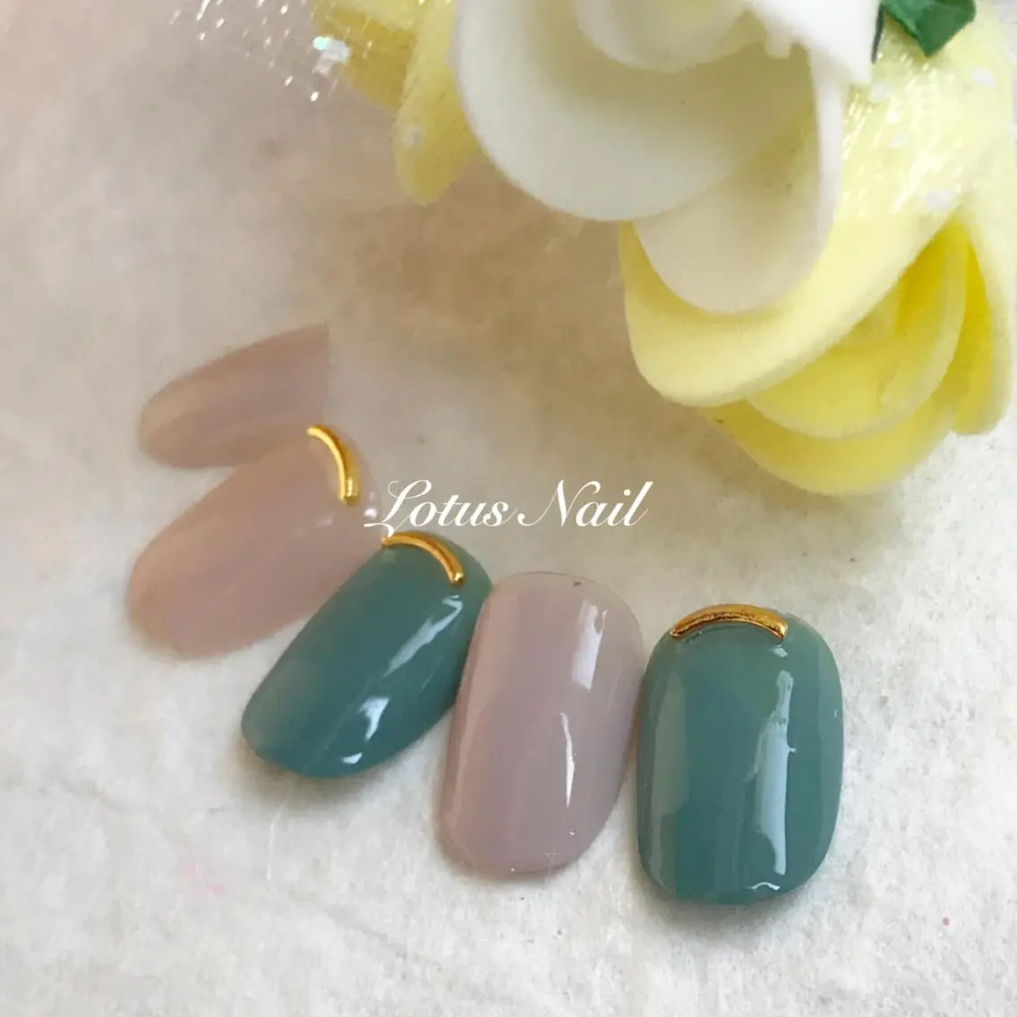 ネイル Lotus Nailのネイルデザイン
