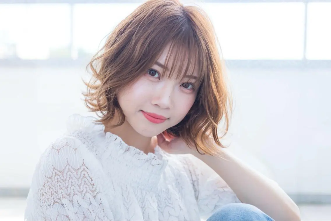 ショート カラー ボブ 小野 和摩のヘアスタイル