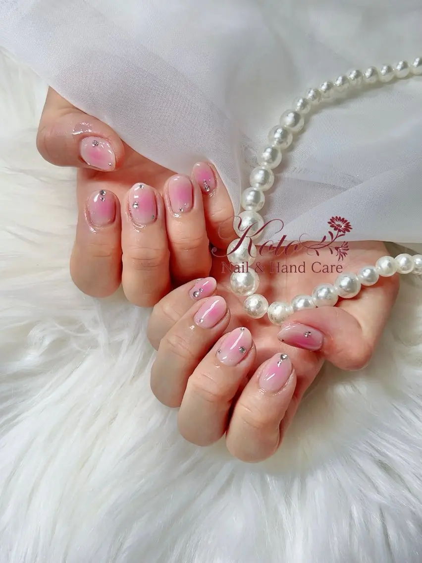 ネイル チークネイル 長さ出し ジェルネイル 持ち込み ニュアンスネイル ハンドネイル Nail Salon KOTOのネイルデザイン