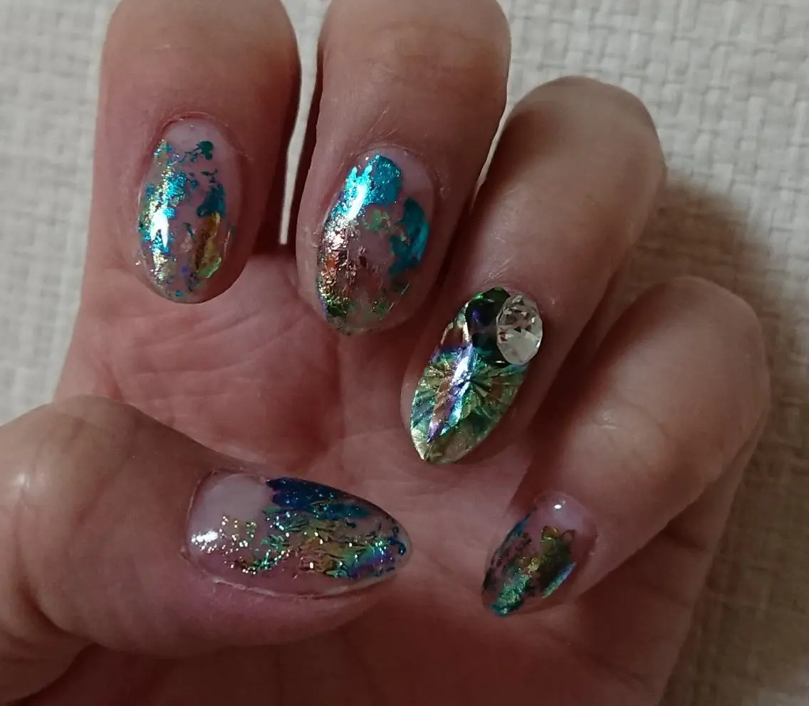 ネイル ストーンネイル Lilith Nailのネイルデザイン