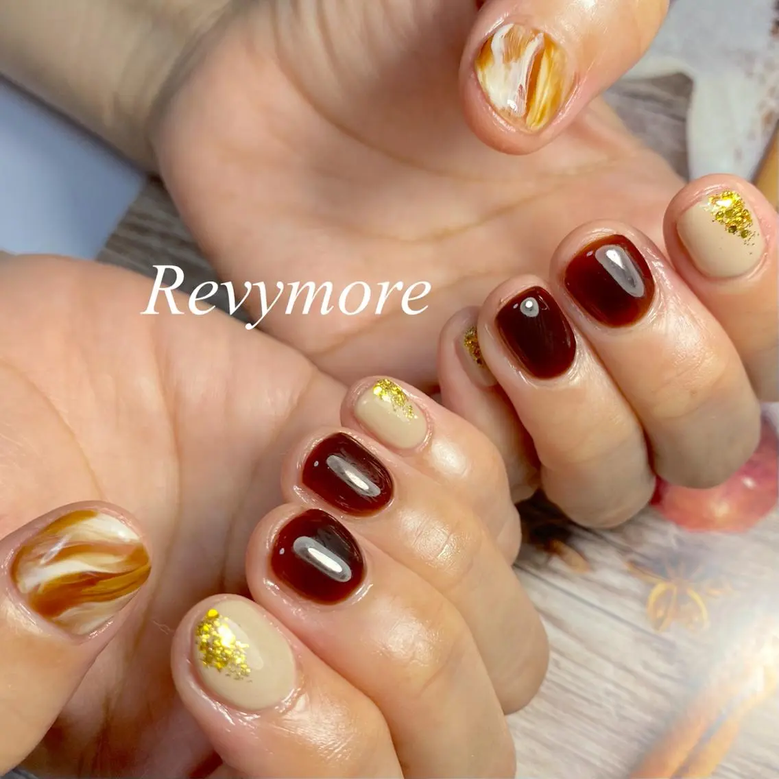 ショート ネイル フットネイル ジェルネイル シンプルネイル nail salon Revymoreのネイルデザイン