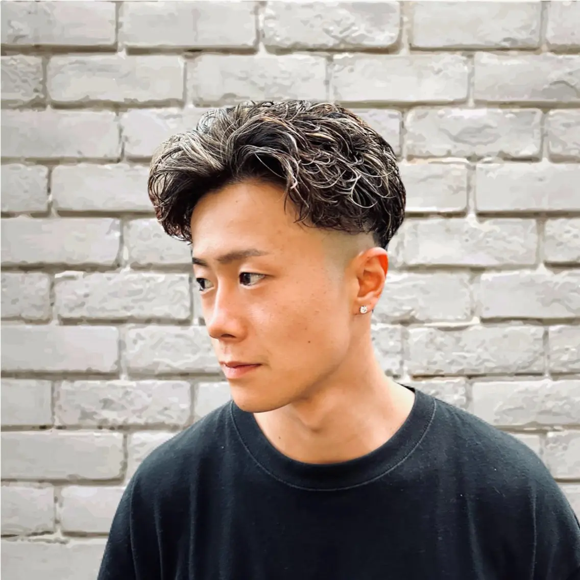 メンズカット+ブリーチハイライト(メッシュキャップ)の写真