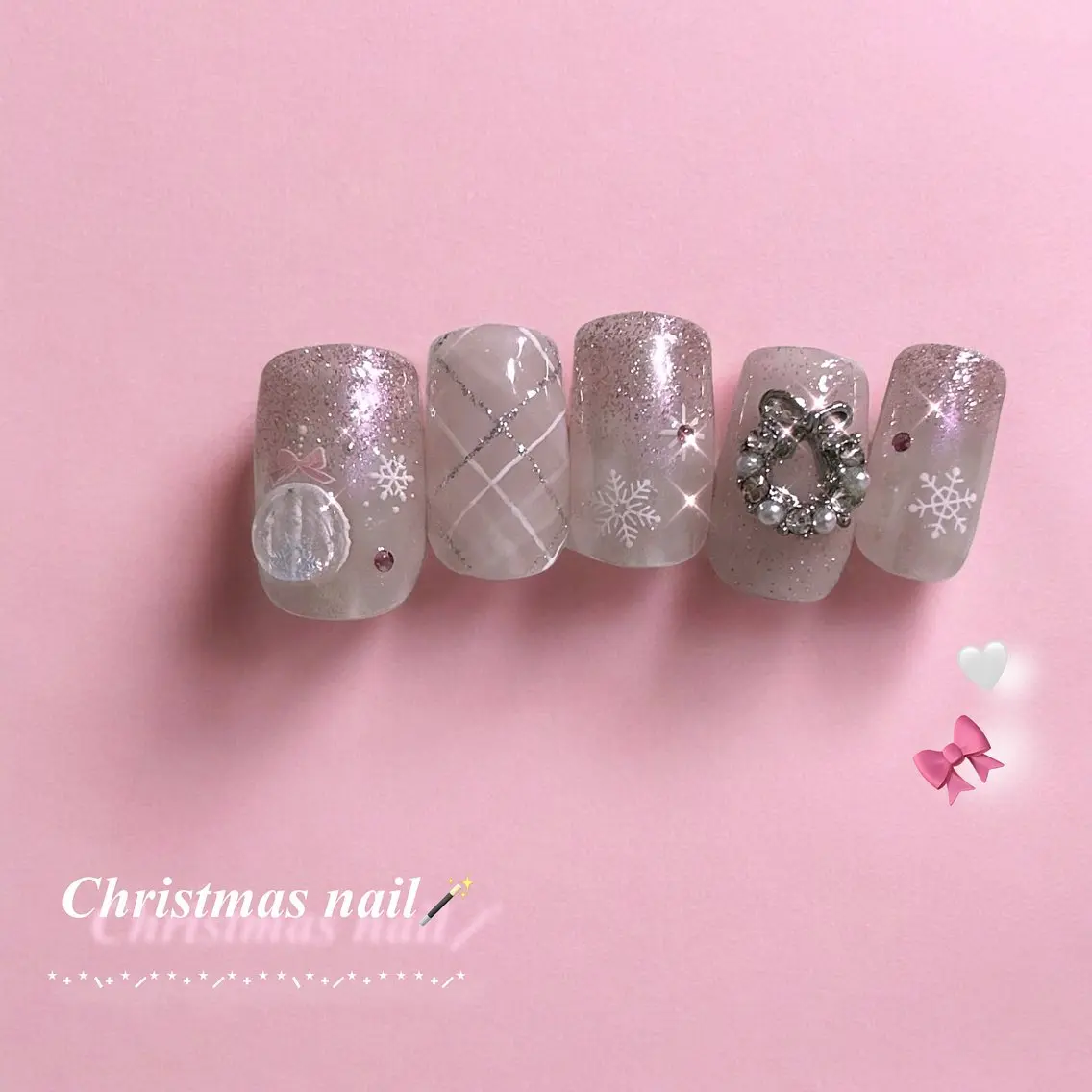 ネイル ハンドネイル フットネイル lili.nail y2k/長さ出しのネイルデザイン