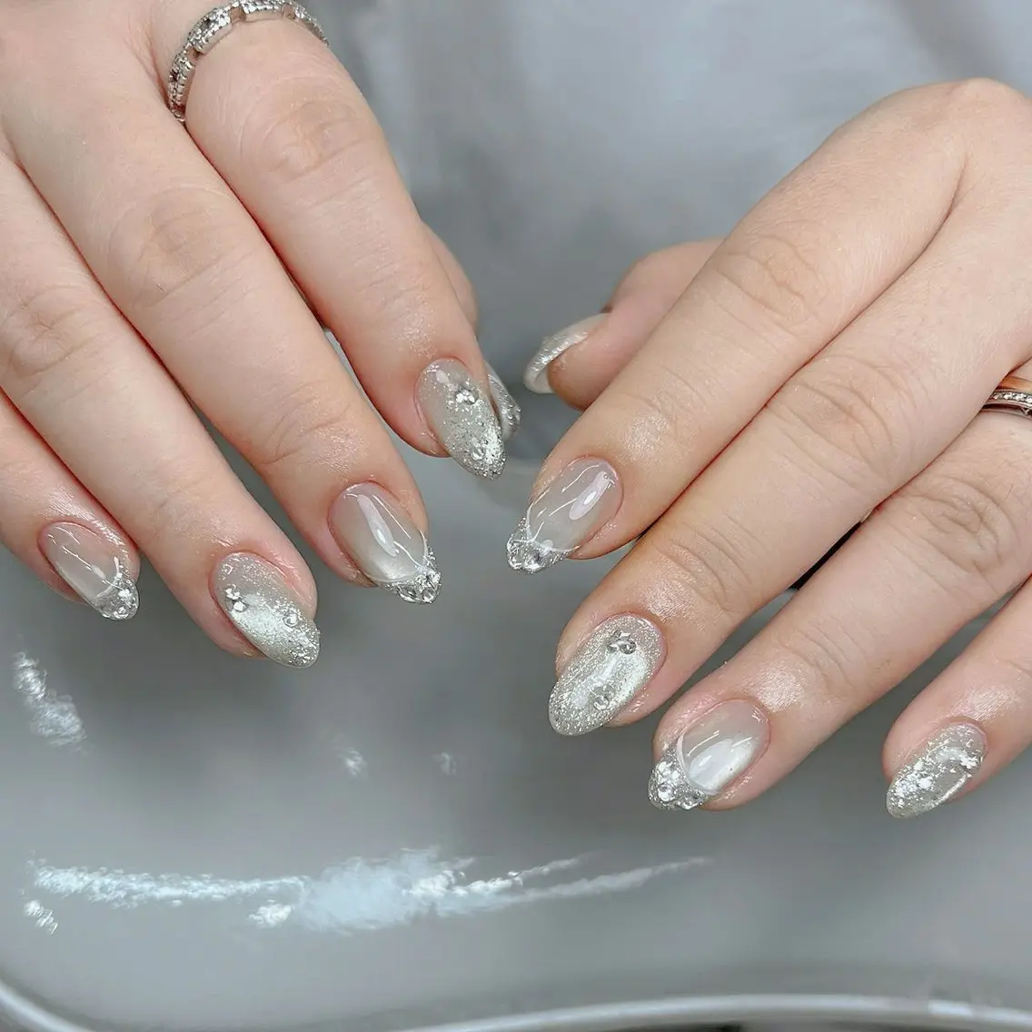 ネイル ジェルネイル キラキラネイル 韓国ネイル 持ち込み シンプルネイル ハンドネイル ハンドケア Nova Nail Nippon 店のネイルデザイン