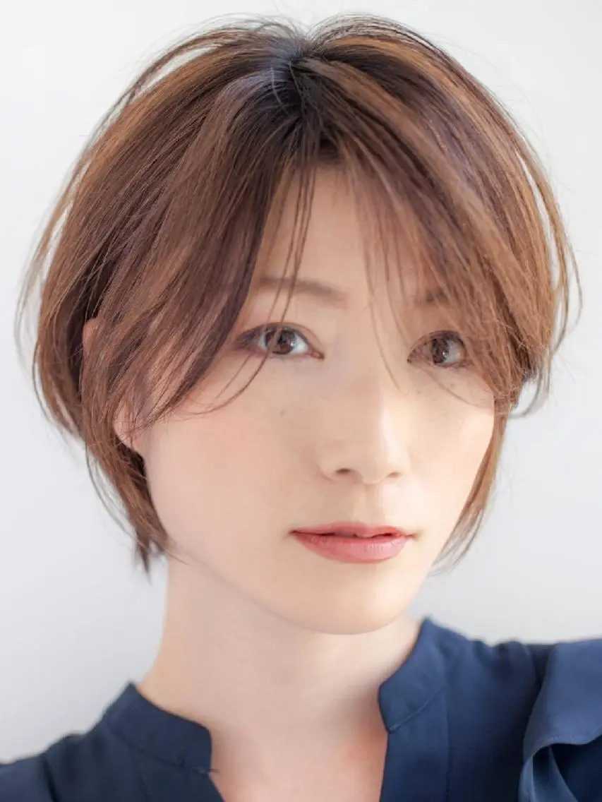 クセを活かしたショートカット+シャンプーの写真