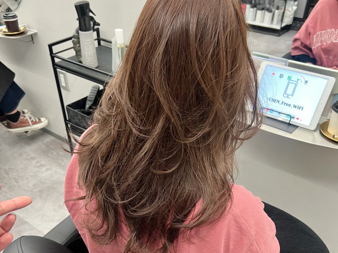 セミロング カット トリートメント 😈【ウルフっぽい レイヤー】星翔輝😈のヘアスタイル