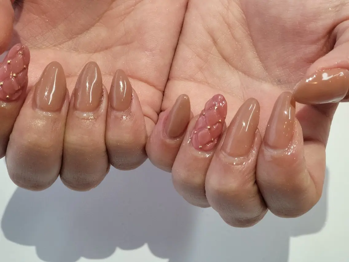 ネイル ブラウン ハンドネイル ハンドケア 心斎橋Salon Epokkuのネイルデザイン