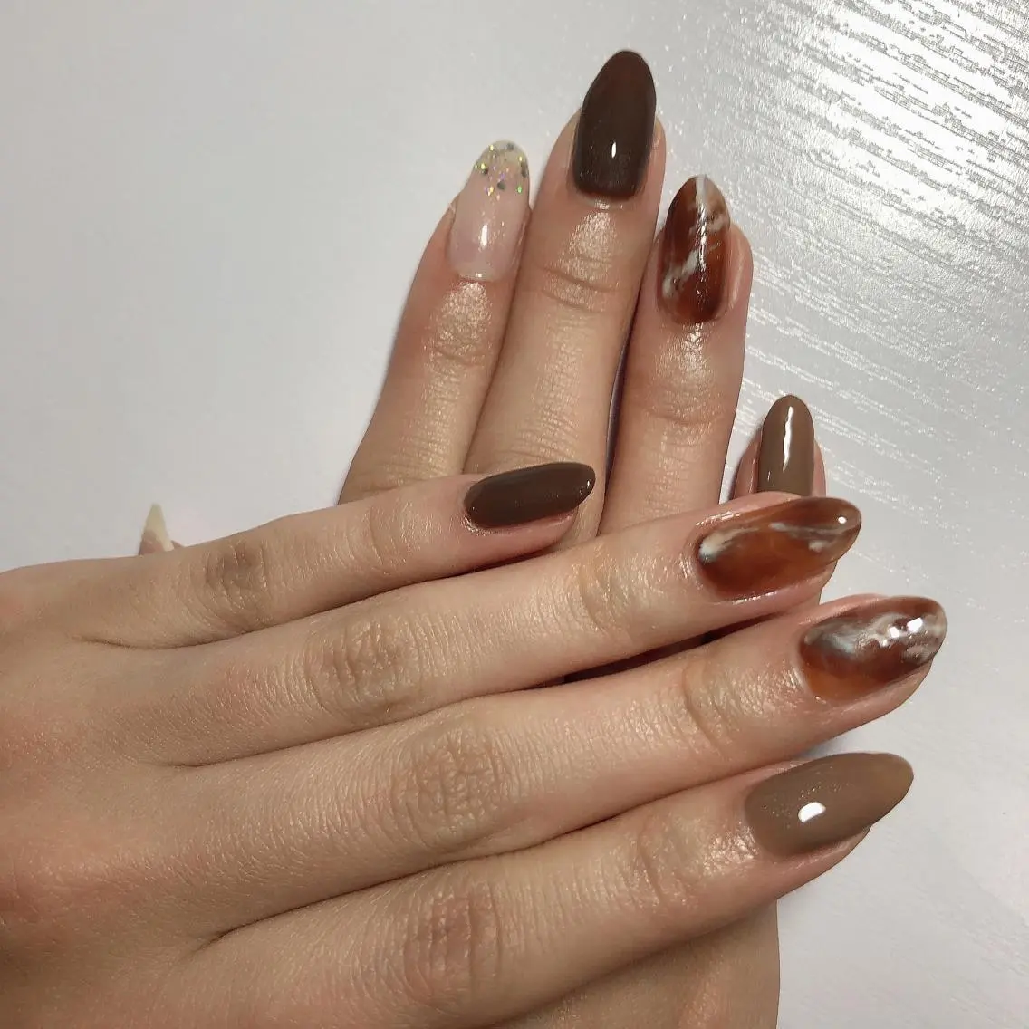 ネイル べっ甲ネイル 持ち込み MIMINENE NAILのネイルデザイン