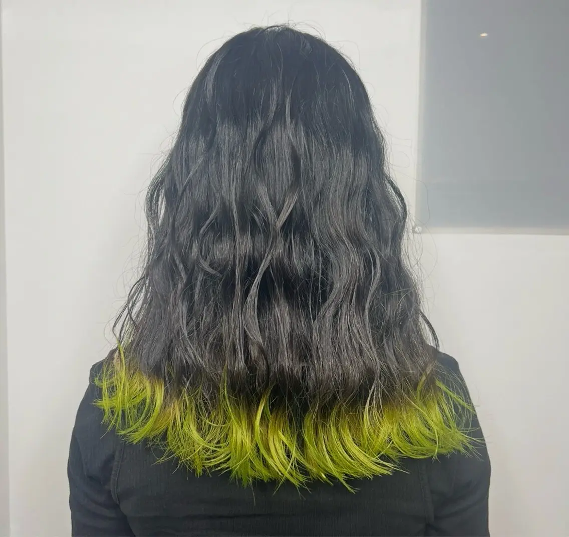 ミディアム カラー ヘアカラー KANAMI 🌏のヘアスタイル