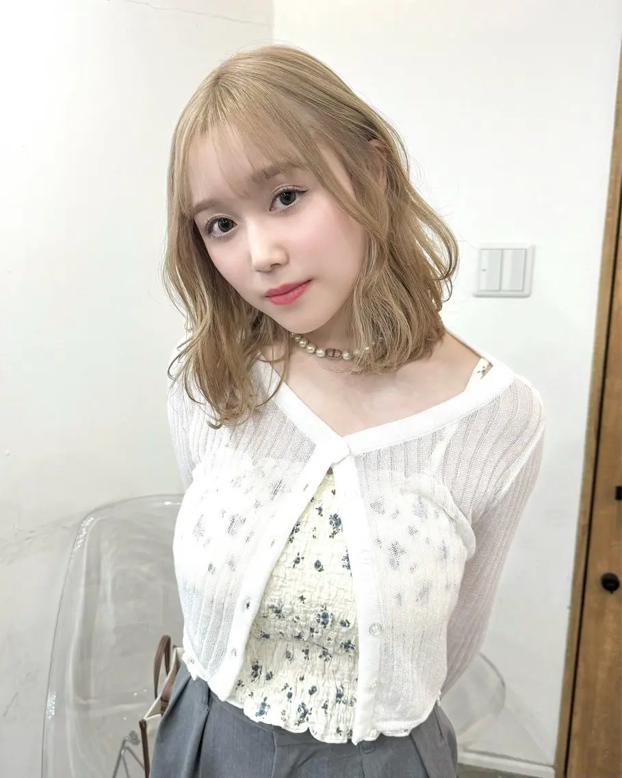 ミディアム カラー エクステモデル募集 💗大阪梅田/川上のヘアスタイル