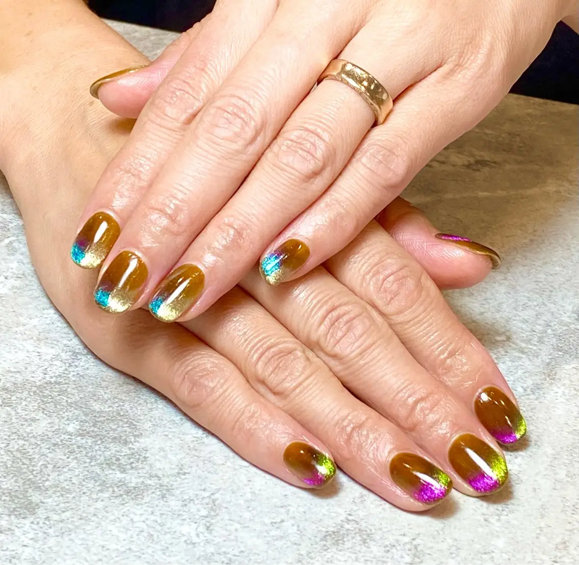 ネイル フレンチネイル マグネットネイル マグネットフレンチ ハンドネイル Narumi nailのネイルデザイン