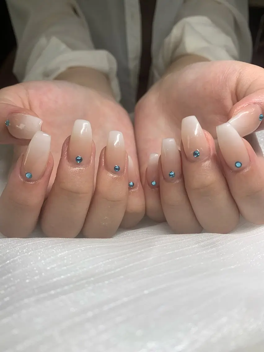 ネイル akina nailsのネイルデザイン