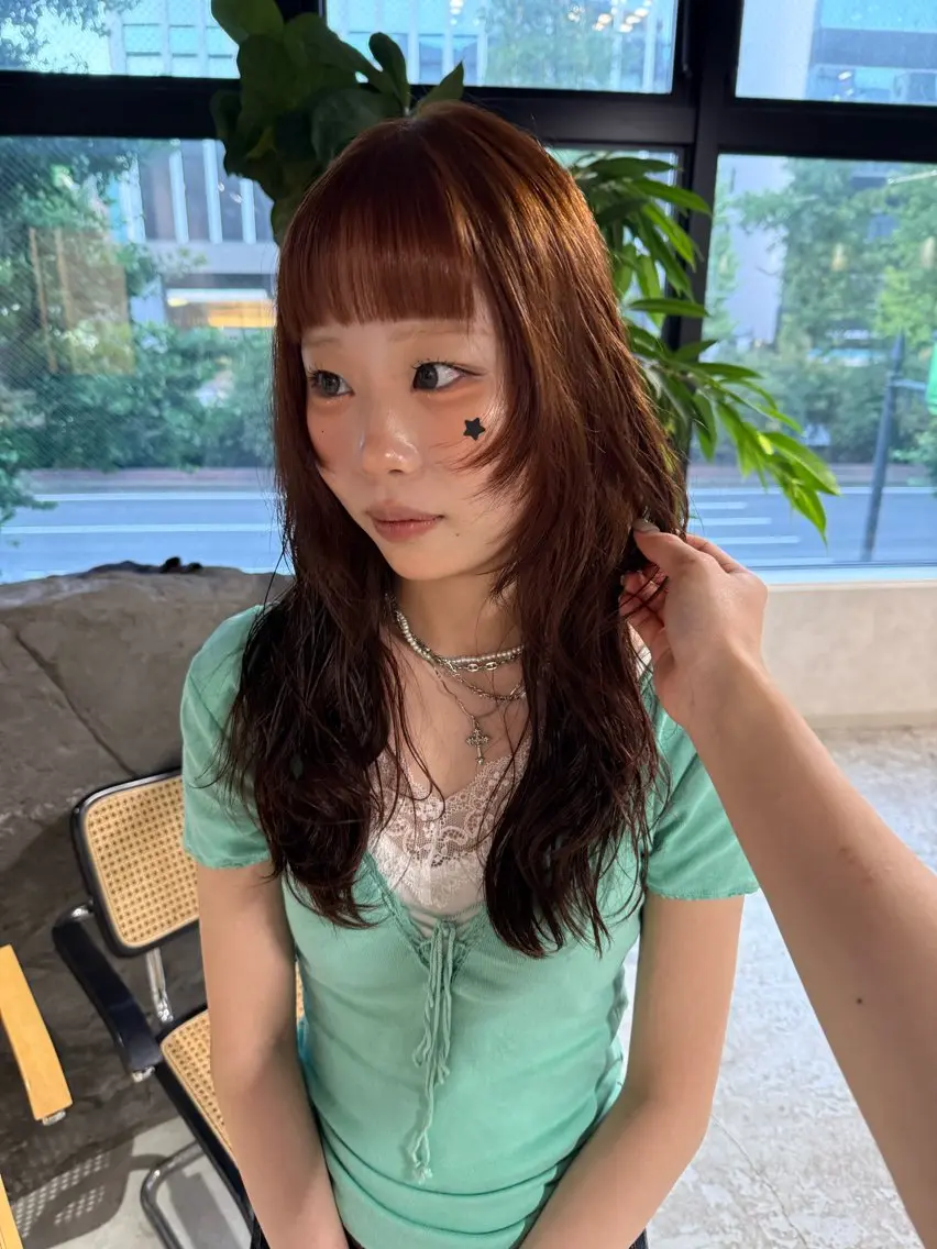ロング カラー ヘアカラー 新潟万代/暖色・ 透明感カラー/アミのヘアスタイル
