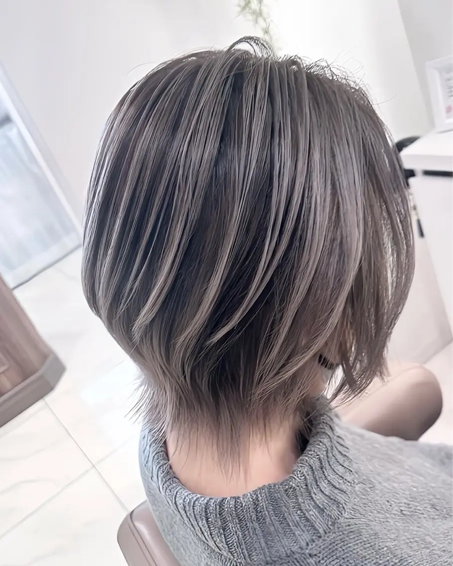 ショート カラー バレイヤージュ 髪質改善 レイヤーカット カット ヘアカラー トリートメント 山崎俊輔/髪質改善 /バレイヤージュのヘアスタイル