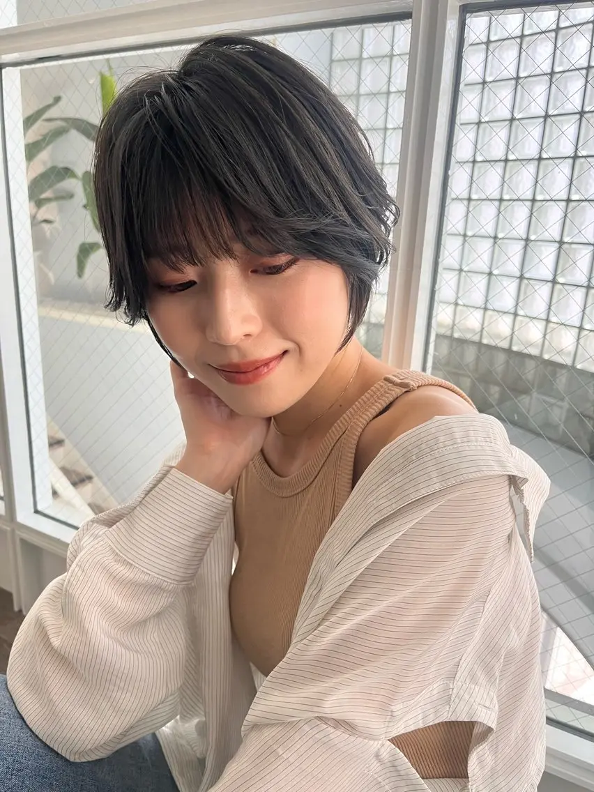 ショート MILIA 古石　和奈のヘアスタイル